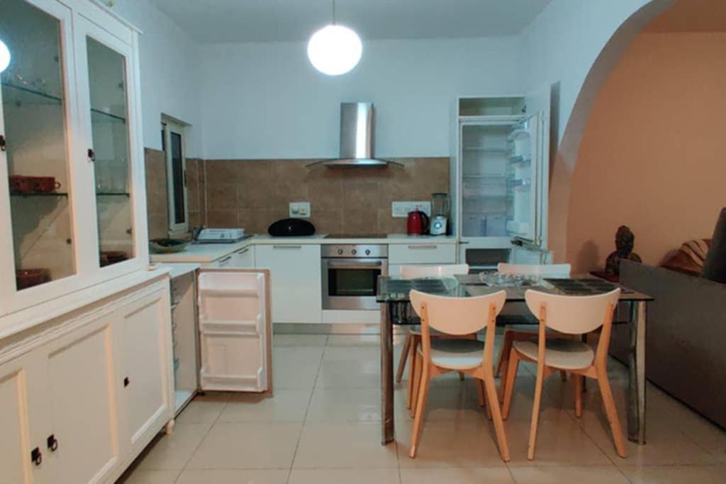 Confortable And Quiet Apartment In St. Julian Saint Julian's Exterior photo